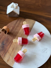Load image into Gallery viewer, Strawberry Jelly Gloss 8g 草莓果冻唇釉