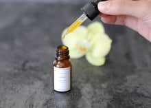 Load image into Gallery viewer, Orchid Bright+Q10 Eye Oil 兰花淡斑亮白眼部精华油
